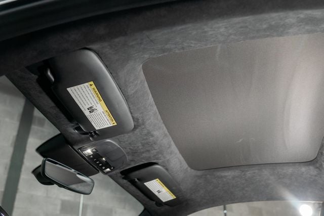 2019 Porsche 911 Turbo S Coupe - 22960202 - 33