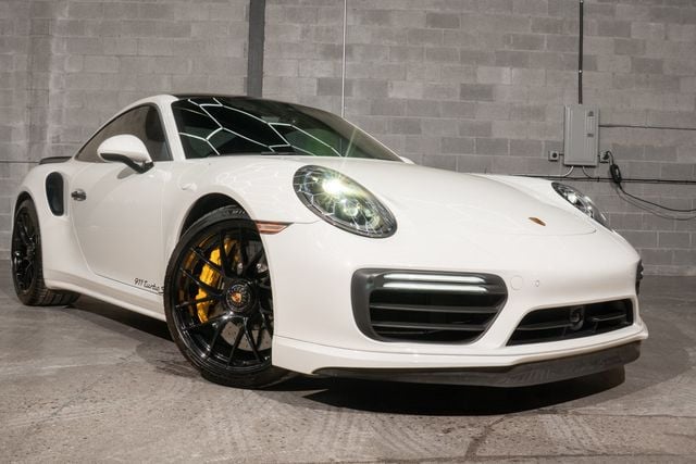 2019 Porsche 911 Turbo S Coupe - 22960202 - 34