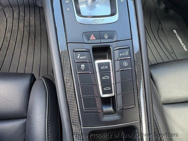 2019 Porsche 911 Turbo S Coupe - 22994721 - 34