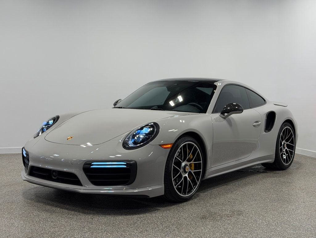 2019 Porsche 911 Turbo S Coupe - 23008738 - 0