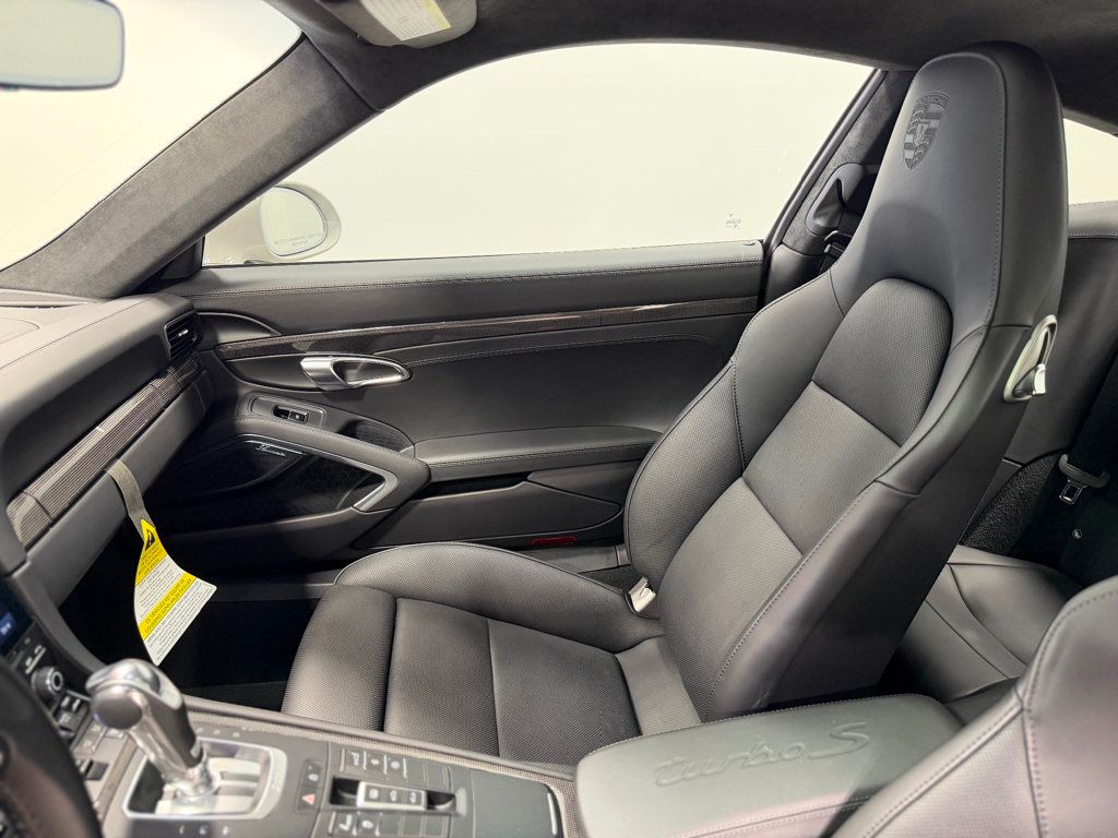 2019 Porsche 911 Turbo S Coupe - 23008738 - 14