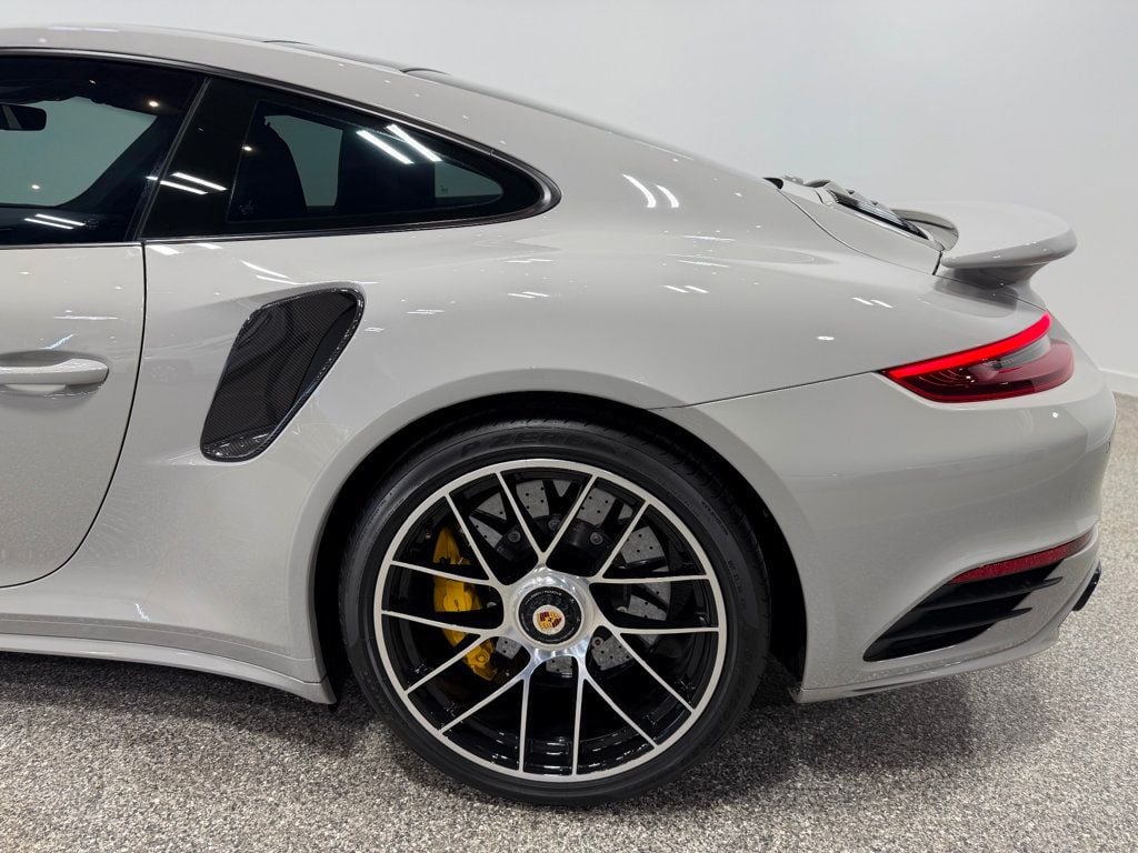 2019 Porsche 911 Turbo S Coupe - 23008738 - 21