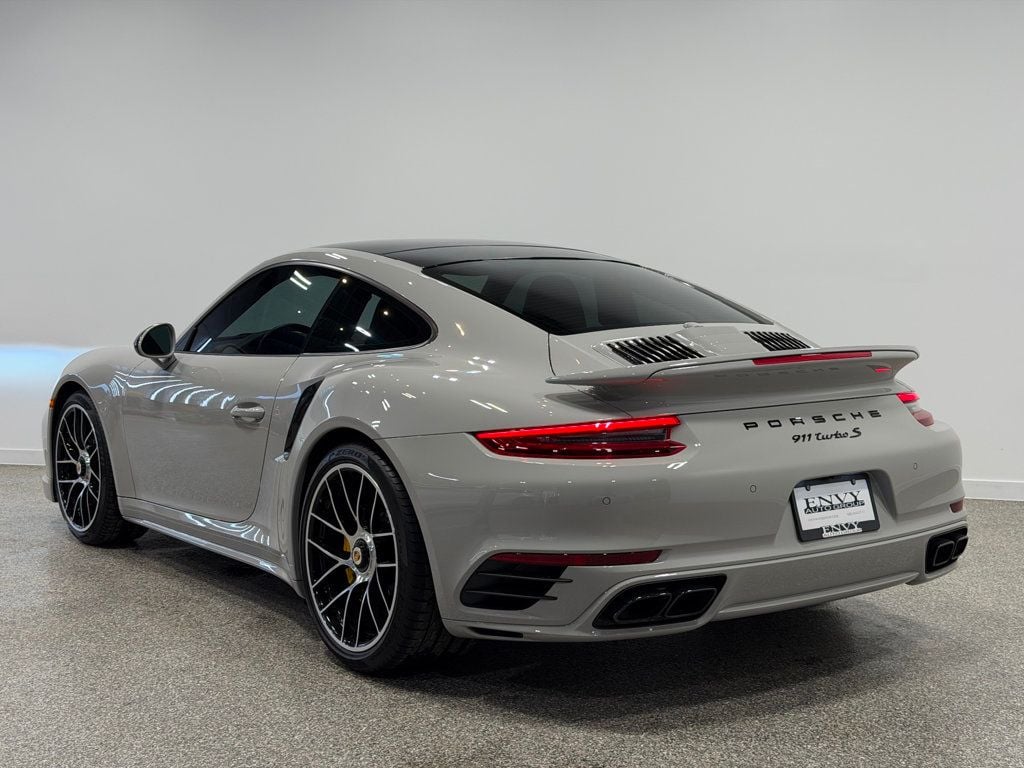 2019 Porsche 911 Turbo S Coupe - 23008738 - 22