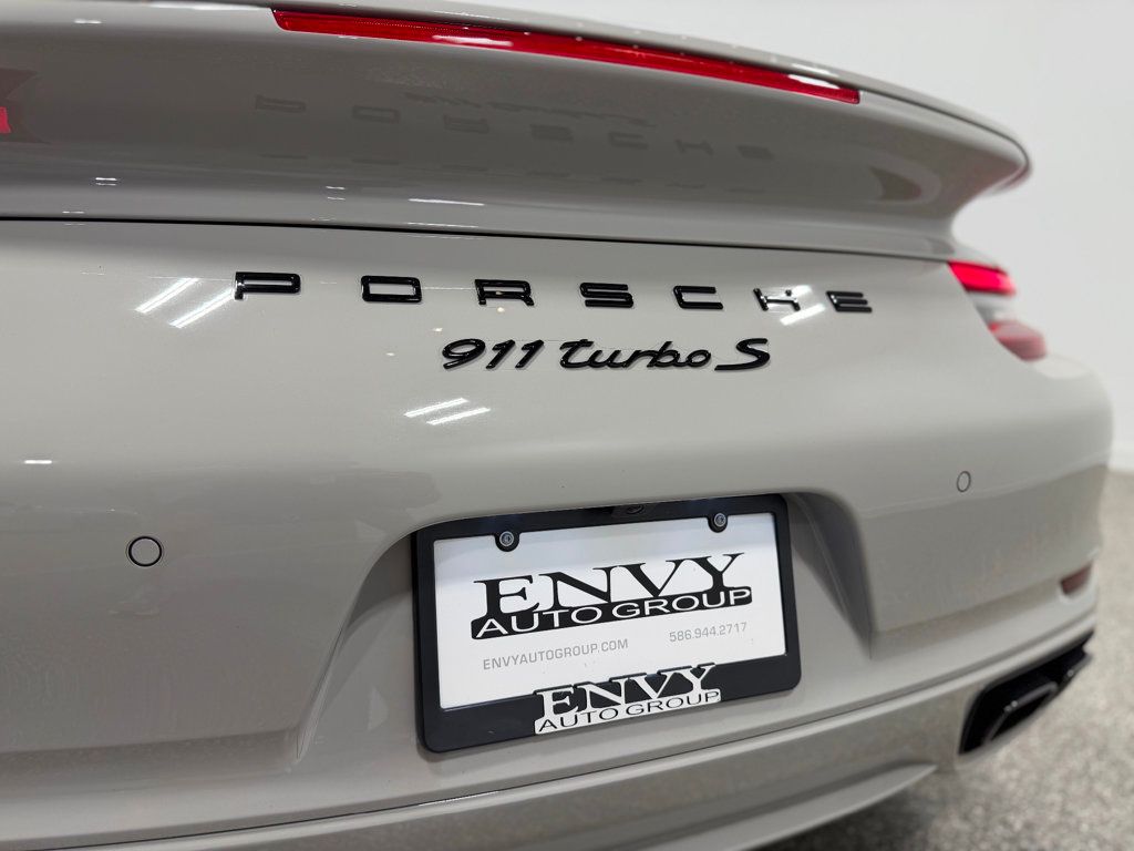 2019 Porsche 911 Turbo S Coupe - 23008738 - 24