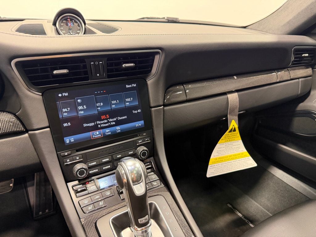 2019 Porsche 911 Turbo S Coupe - 23008738 - 28