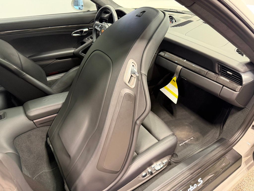 2019 Porsche 911 Turbo S Coupe - 23008738 - 56