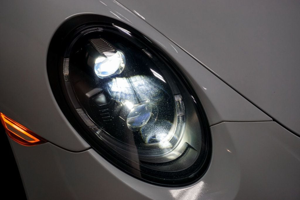 2019 Porsche 911 *Turbo S* *White/Red* *Carbon Fiber* *$210K+MSRP* - 22938646 - 84