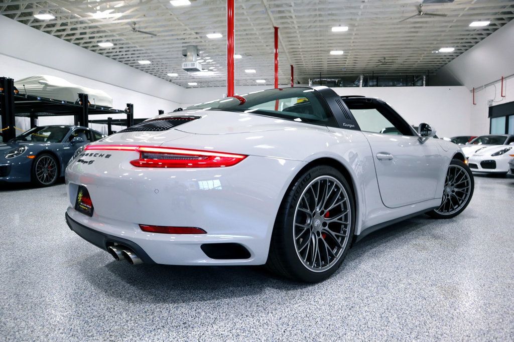 2019 Porsche 911 CARRERA TARGA 4S * ONLY 5K MILES...Best Color Chalk! - 22484639 - 10