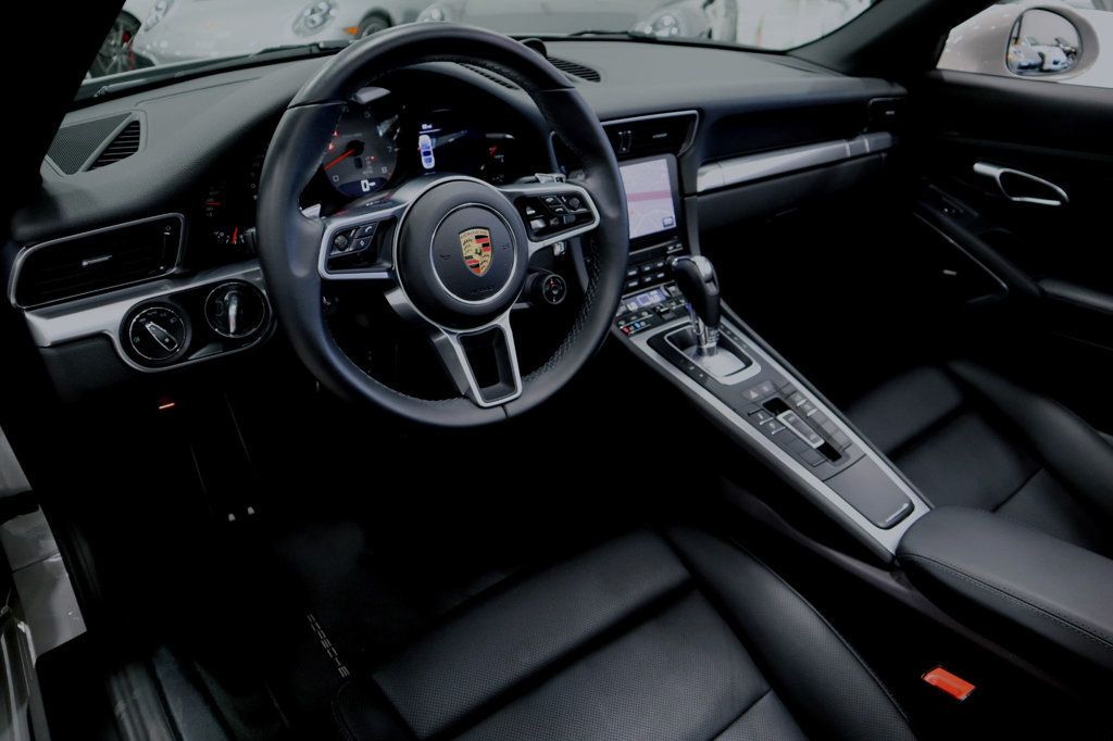 2019 Porsche 911 CARRERA TARGA 4S * ONLY 5K MILES...Best Color Chalk! - 22484639 - 26