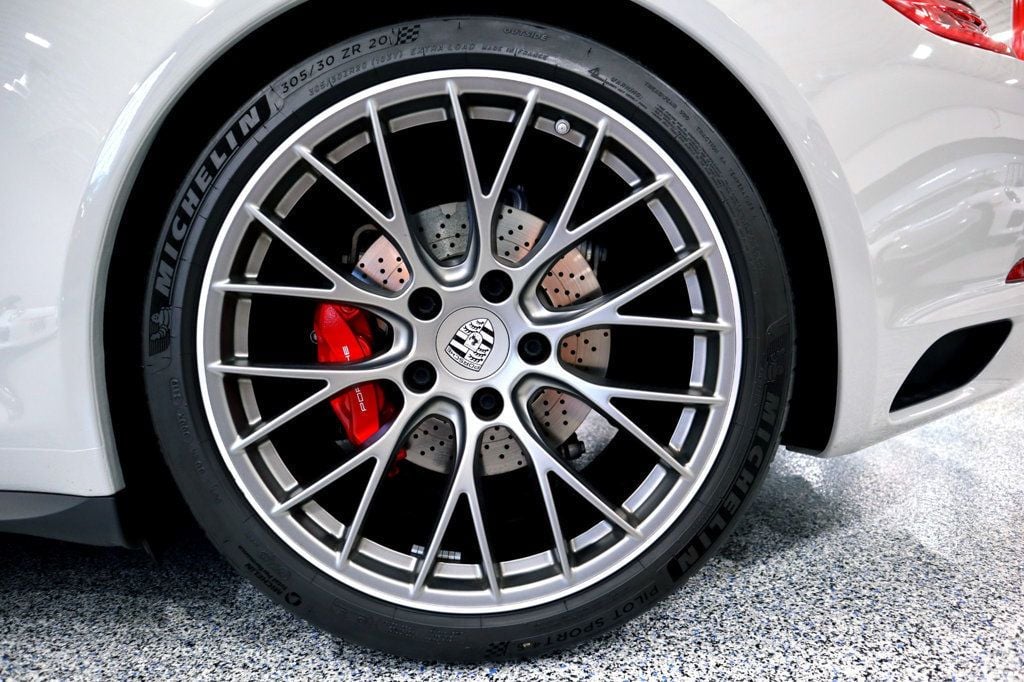 2019 Porsche 911 CARRERA TARGA 4S * ONLY 5K MILES...Best Color Chalk! - 22484639 - 37
