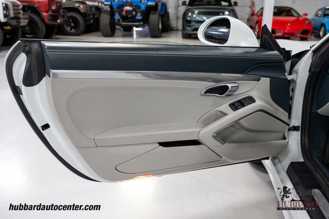 2019 Porsche 911 Targa 4S  - 23003600 - 15