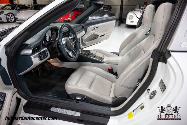 2019 Porsche 911 Targa 4S  - 23003600 - 16