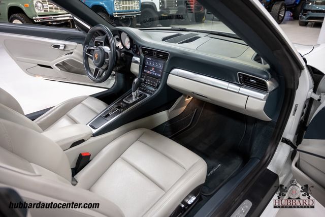 2019 Porsche 911 Targa 4S  - 23003600 - 25