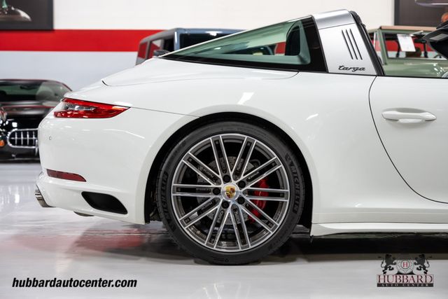 2019 Porsche 911 Targa 4S  - 23003600 - 38