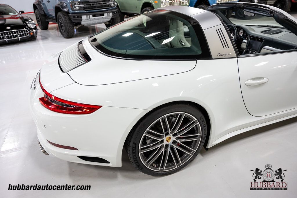 2019 Porsche 911 Targa 4S  - 23003600 - 40