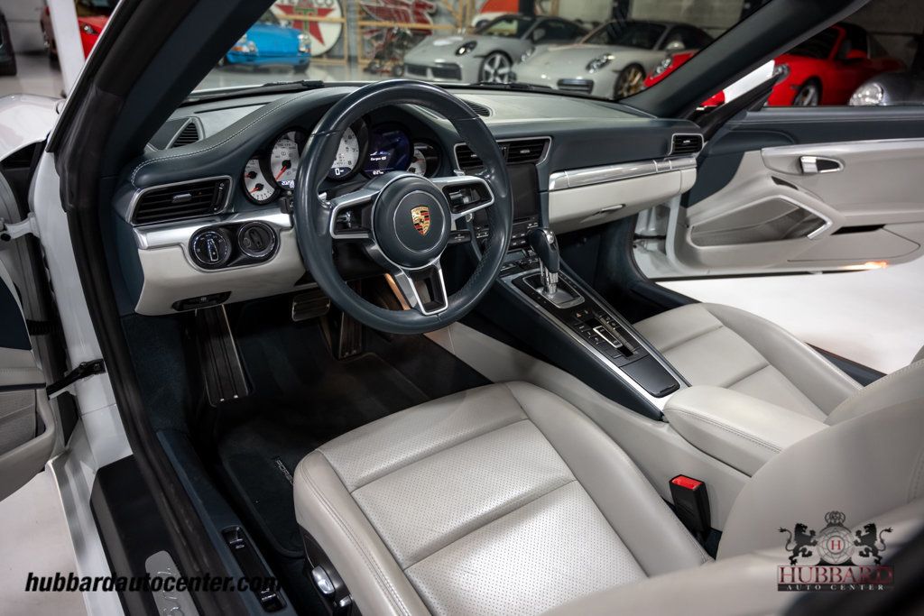 2019 Porsche 911 Targa 4S  - 23003600 - 75