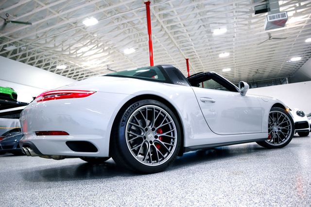 2019 Porsche 911 TARGA 4S CHALK...5,898 Miles...Targa 4S - 22484639 - 9