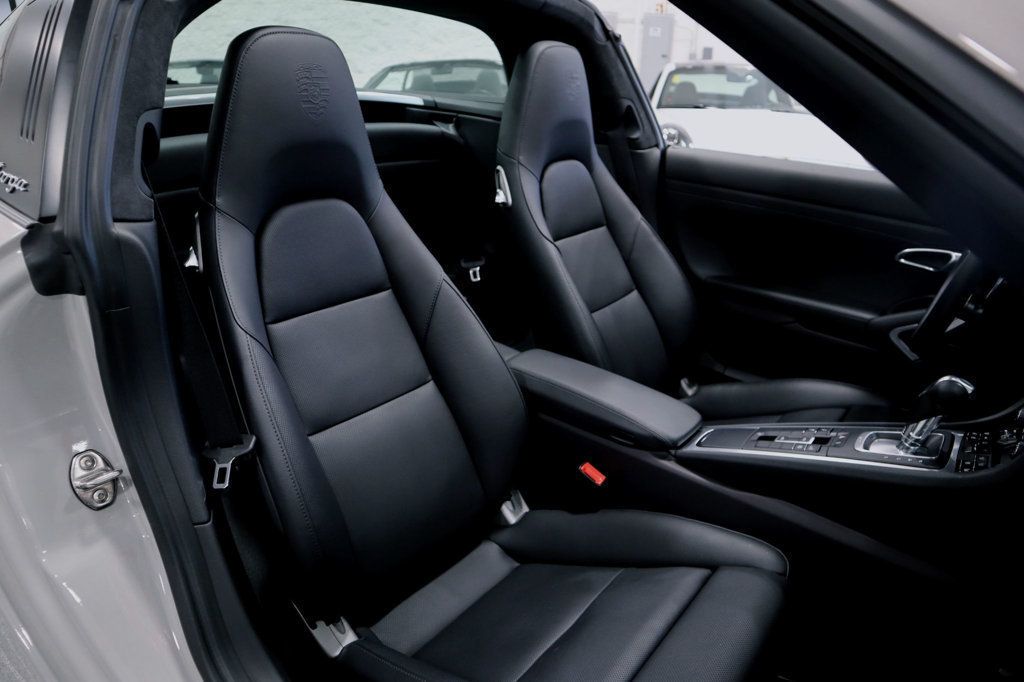 2019 Porsche 911 TARGA 4S CHALK...5,898 Miles...Targa 4S - 22484639 - 19