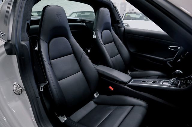 2019 Porsche 911 TARGA 4S CHALK...5,898 Miles...Targa 4S - 22484639 - 19
