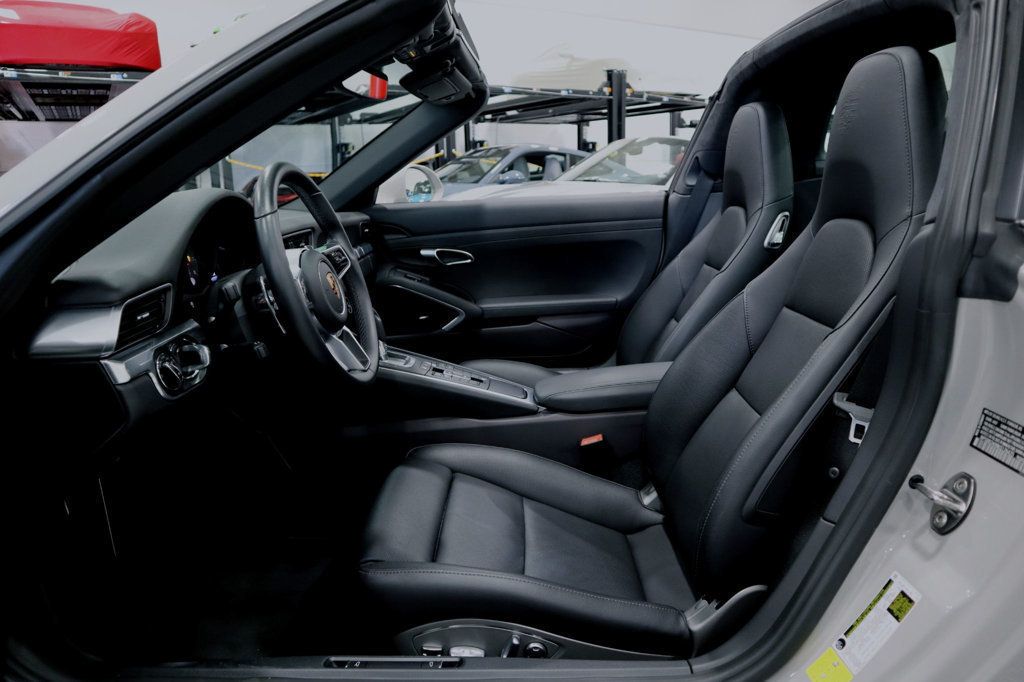 2019 Porsche 911 TARGA 4S CHALK...5,898 Miles...Targa 4S - 22484639 - 21
