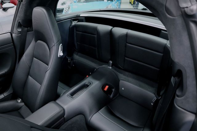 2019 Porsche 911 TARGA 4S CHALK...5,898 Miles...Targa 4S - 22484639 - 23
