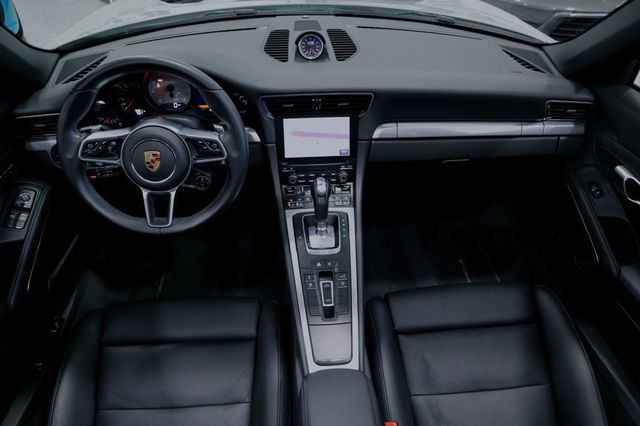 2019 Porsche 911 TARGA 4S CHALK...5,898 Miles...Targa 4S - 22484639 - 27