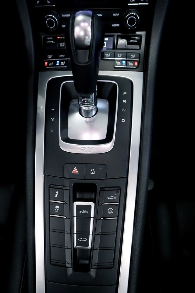 2019 Porsche 911 TARGA 4S CHALK...SORRY SOLD!! - 22484639 - 30