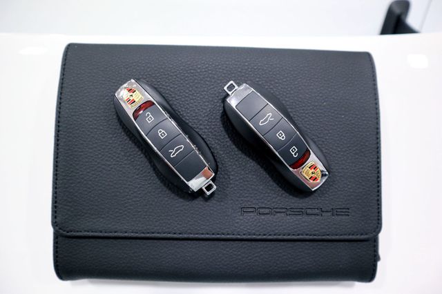 2019 Porsche 911 TARGA 4S CHALK...SORRY SOLD!! - 22484639 - 37