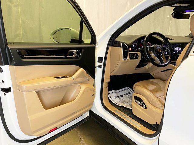 2019 Porsche Cayenne  - 22944290 - 19