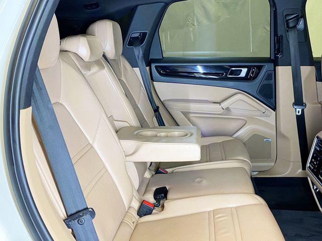 2019 Porsche Cayenne  - 22944290 - 55