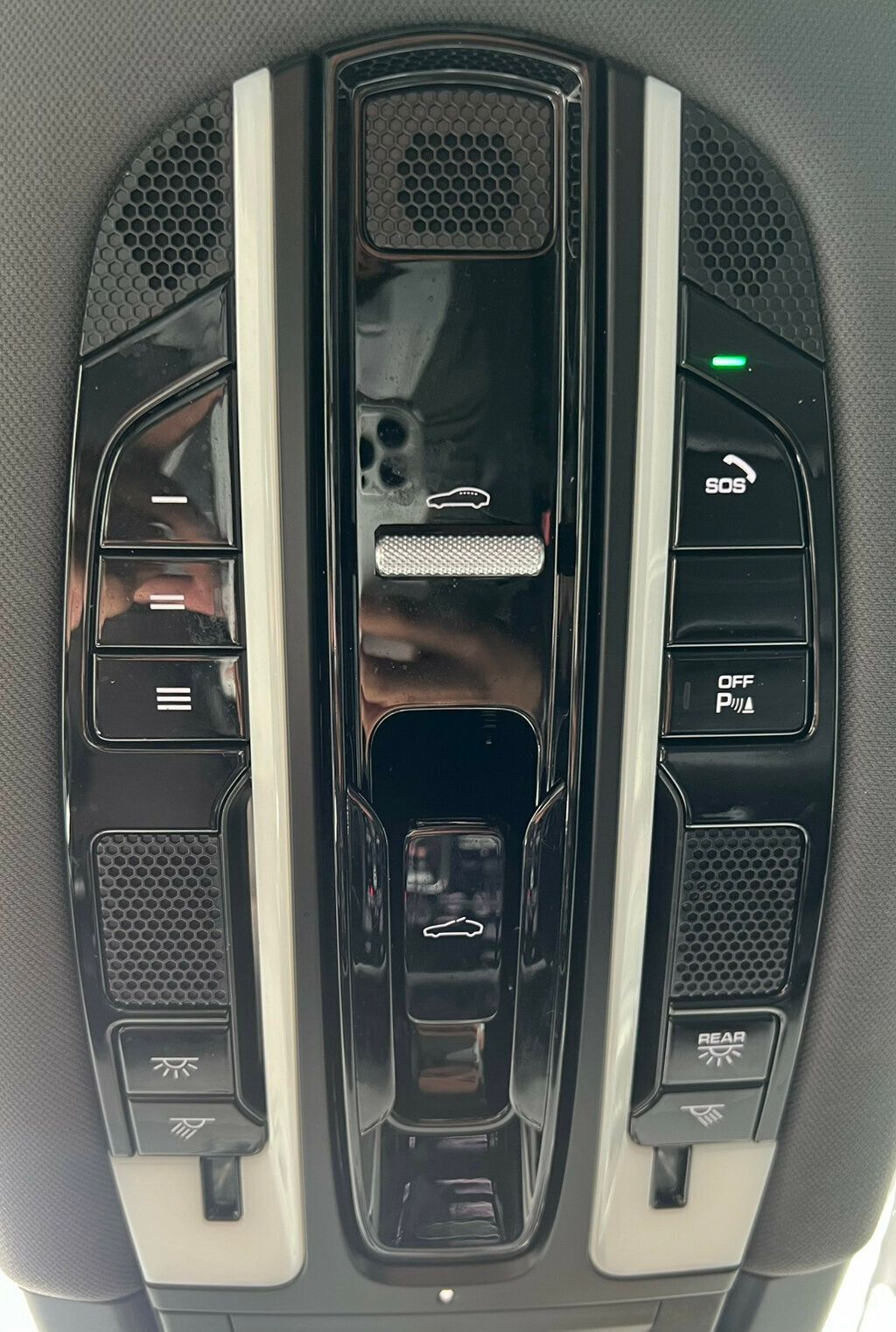 2019 Porsche Cayenne  - 22720202 - 32