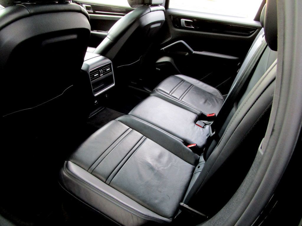 2019 Porsche Cayenne  - 23093947 - 16