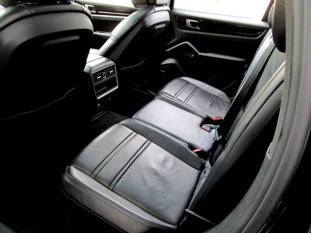 2019 Porsche Cayenne  - 23093947 - 16