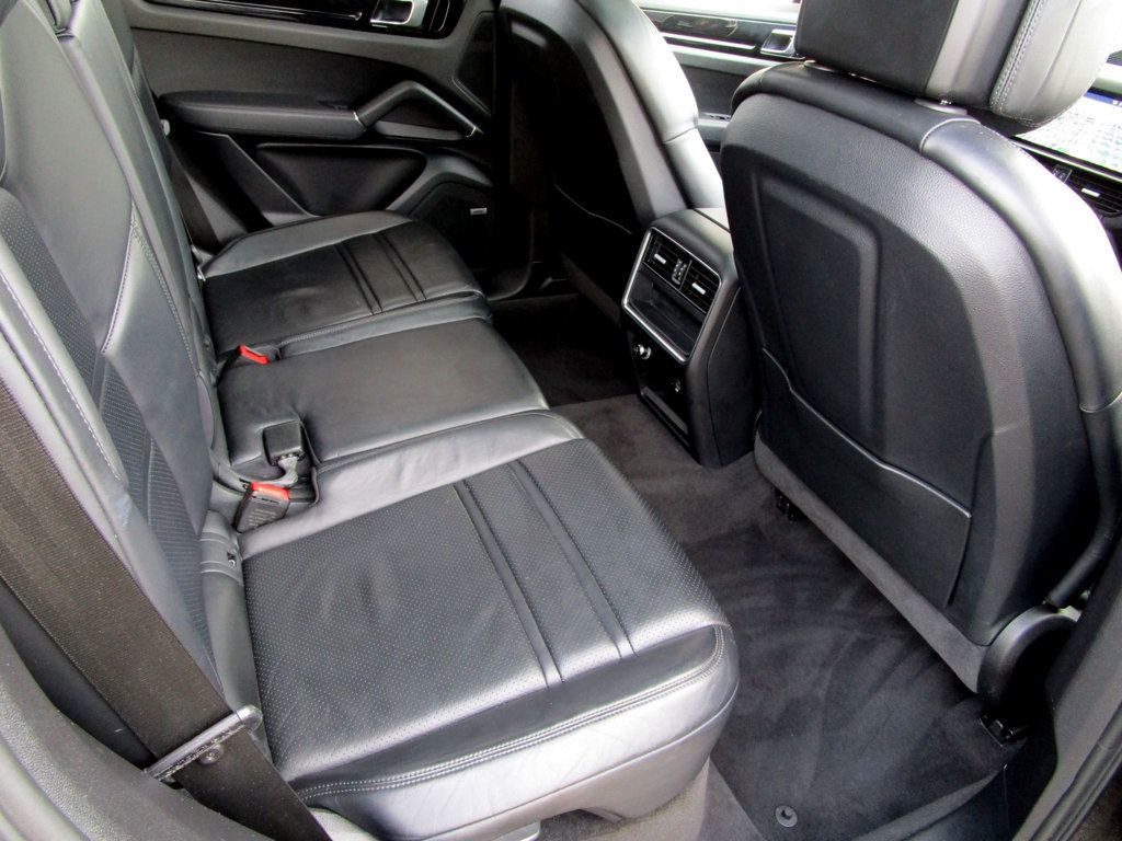 2019 Porsche Cayenne  - 23093947 - 17