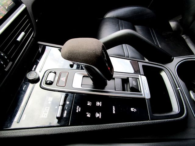 2019 Porsche Cayenne  - 23093947 - 23