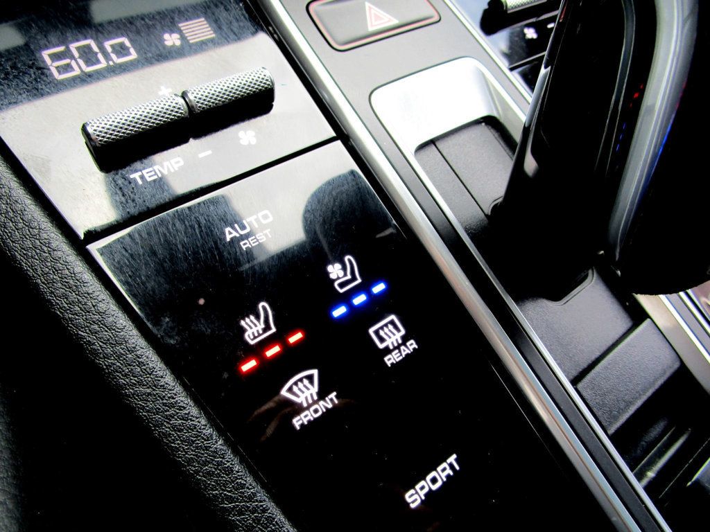 2019 Porsche Cayenne  - 23093947 - 24