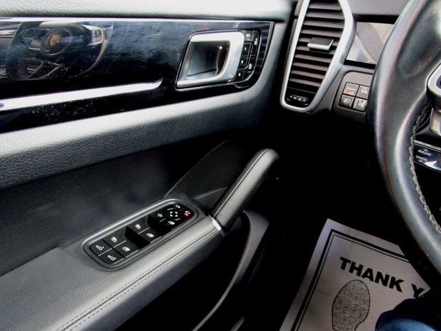 2019 Porsche Cayenne  - 23093947 - 37