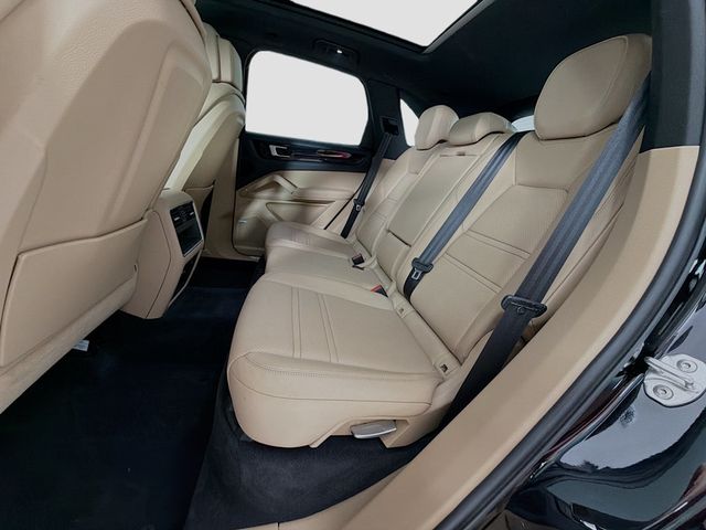 2019 Porsche Cayenne  - 23049039 - 22