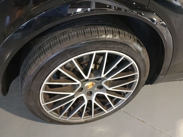 2019 Porsche Cayenne AWD 21" RS Spyder Wheels - 23023673 - 49
