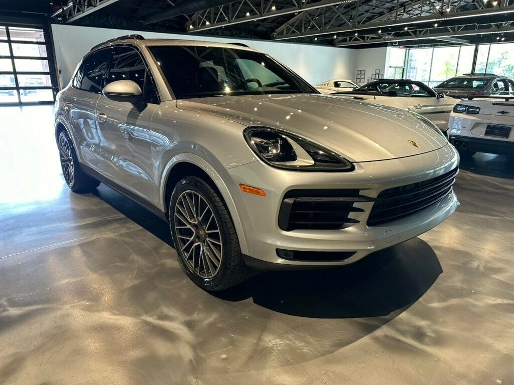 2019 Porsche Cayenne AWD/PremiumPkg/Htd&CldSeats/PanoRoof/14WayPwrSeats/HtdSteerWheel - 22545796 - 6