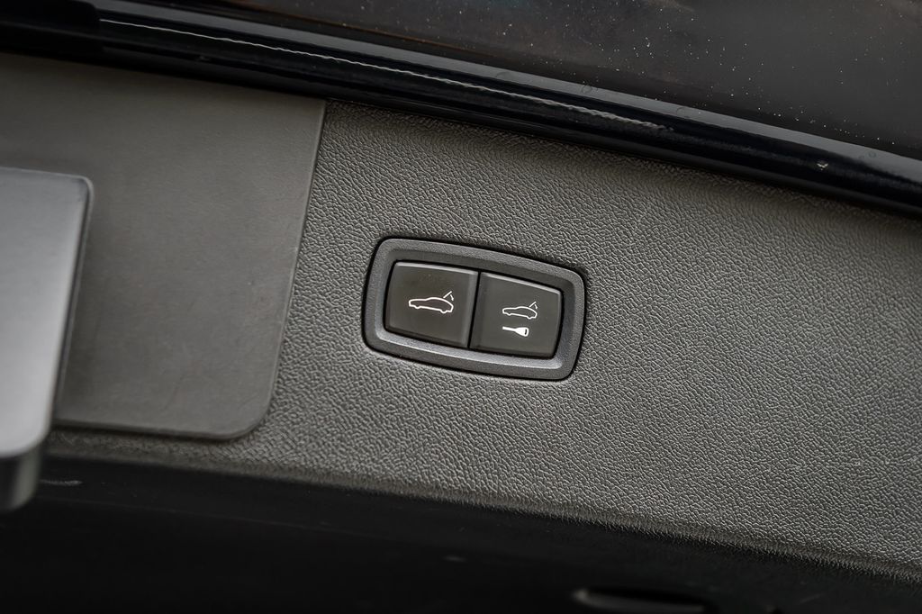 2019 Porsche Cayenne CAYENNE AWD - NAV - PANO ROOF - BLUETOOTH - BACKUP CAM -GORGEOUS - 22778839 - 11