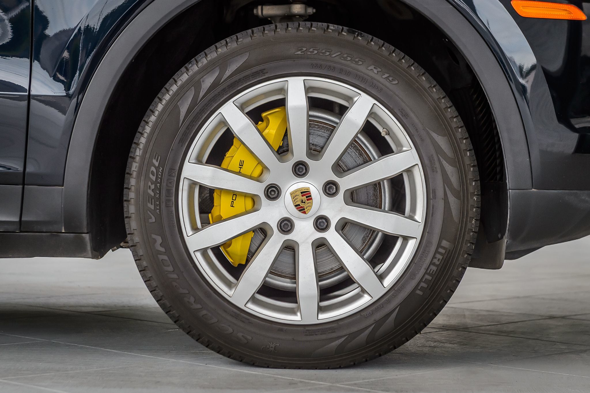 2019 Porsche Cayenne photo 16