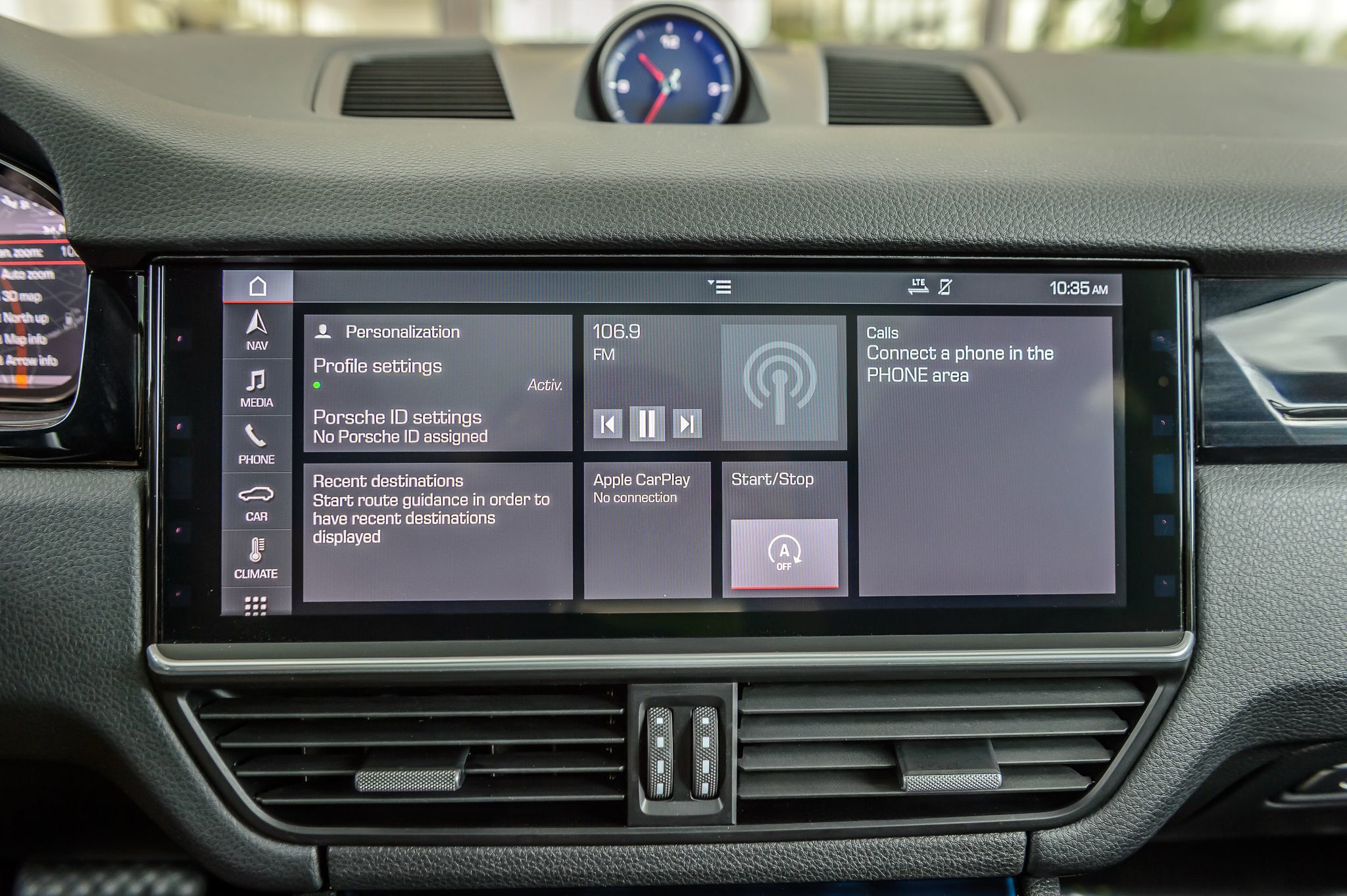 2019 Porsche Cayenne photo 20