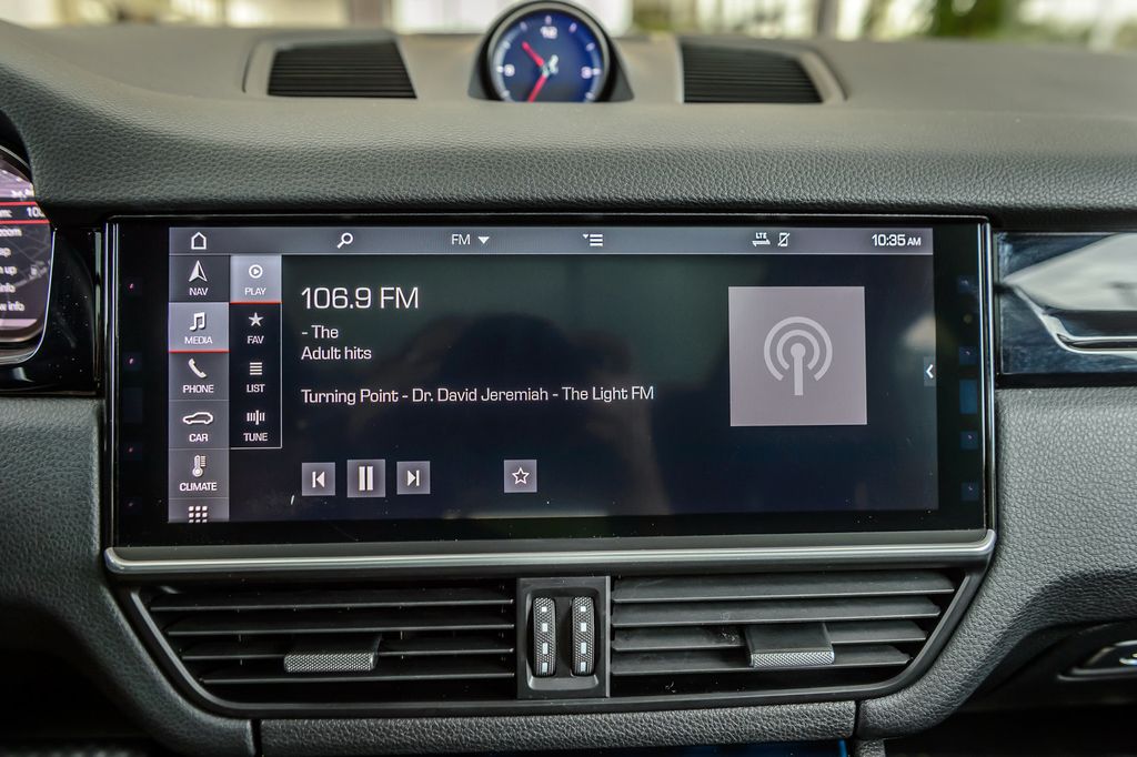 2019 Porsche Cayenne CAYENNE AWD - NAV - PANO ROOF - BLUETOOTH - BACKUP CAM -GORGEOUS - 22778839 - 20