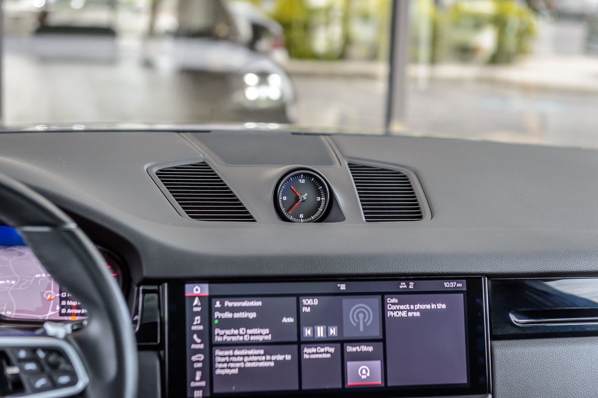 2019 Porsche Cayenne photo 28