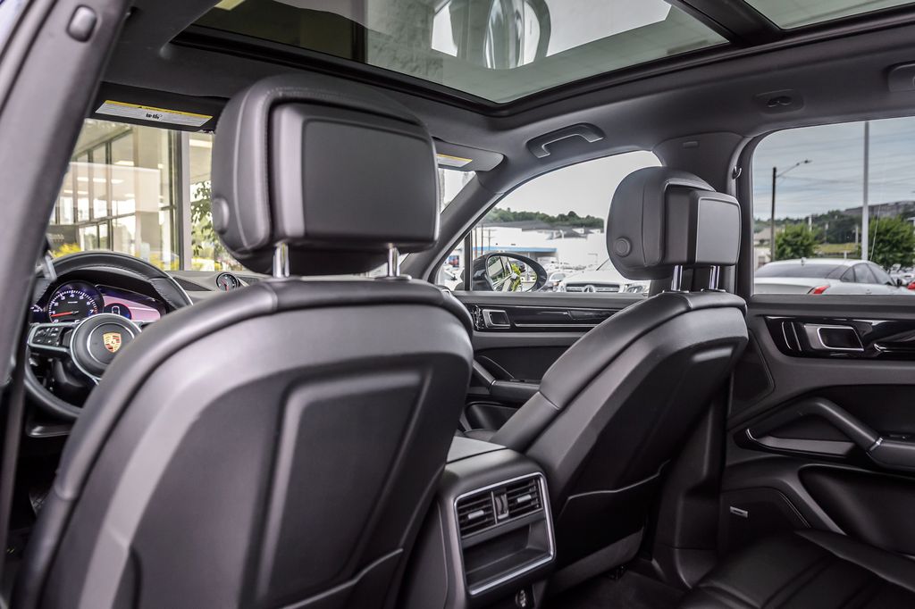 2019 Porsche Cayenne CAYENNE AWD - NAV - PANO ROOF - BLUETOOTH - BACKUP CAM -GORGEOUS - 22778839 - 40