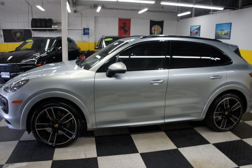 2019 Porsche Cayenne Cayenne S, Sport Chrono & Sport Design Pkg - 22474429 - 23