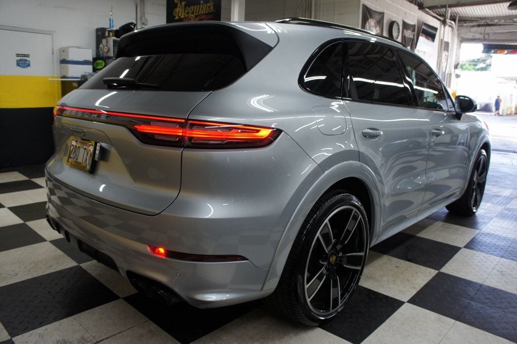 2019 Porsche Cayenne Cayenne S, Sport Chrono & Sport Design Pkg - 22474429 - 6