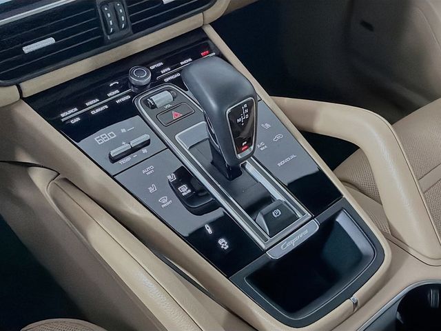 2019 Porsche Cayenne E-Hybrid - 22993031 - 19