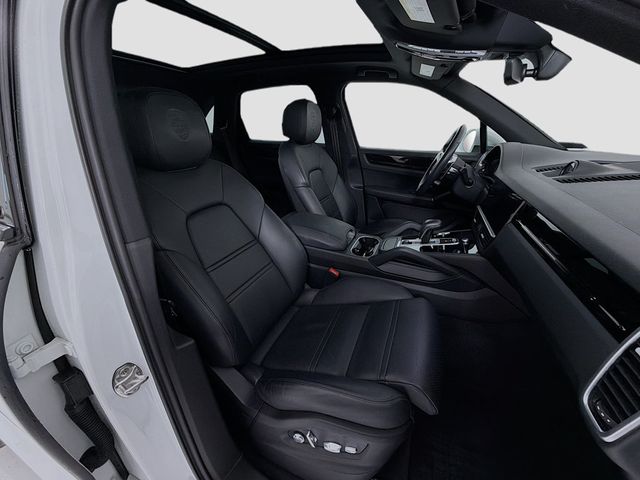 2019 Porsche Cayenne E-Hybrid - 23028047 - 32